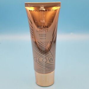 SEALED Revolution Glow Beam Light Strobe Cream Primer Moisturizer - Peach - New